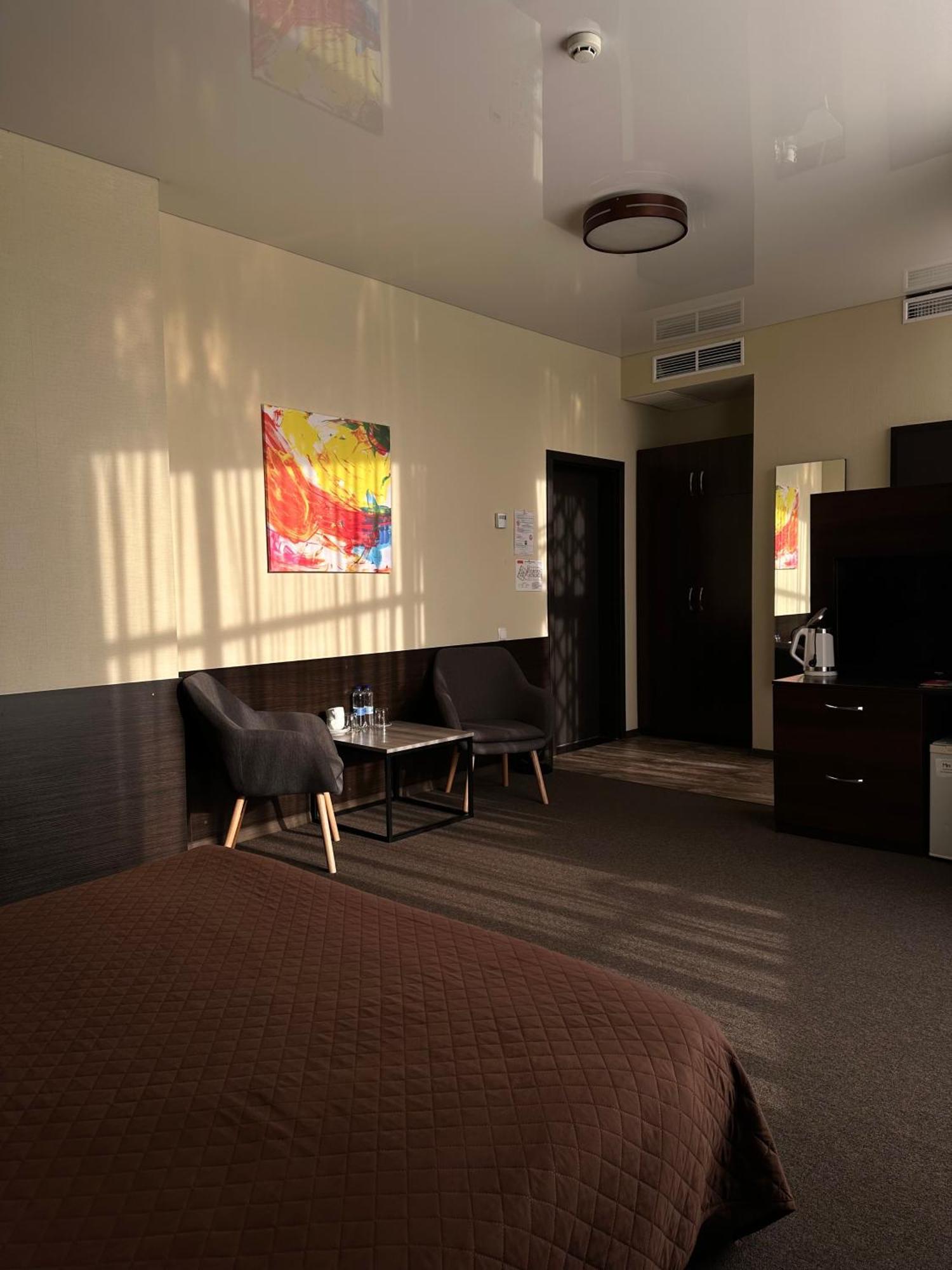 Hotel Atmosphere 波尔塔瓦 客房 照片