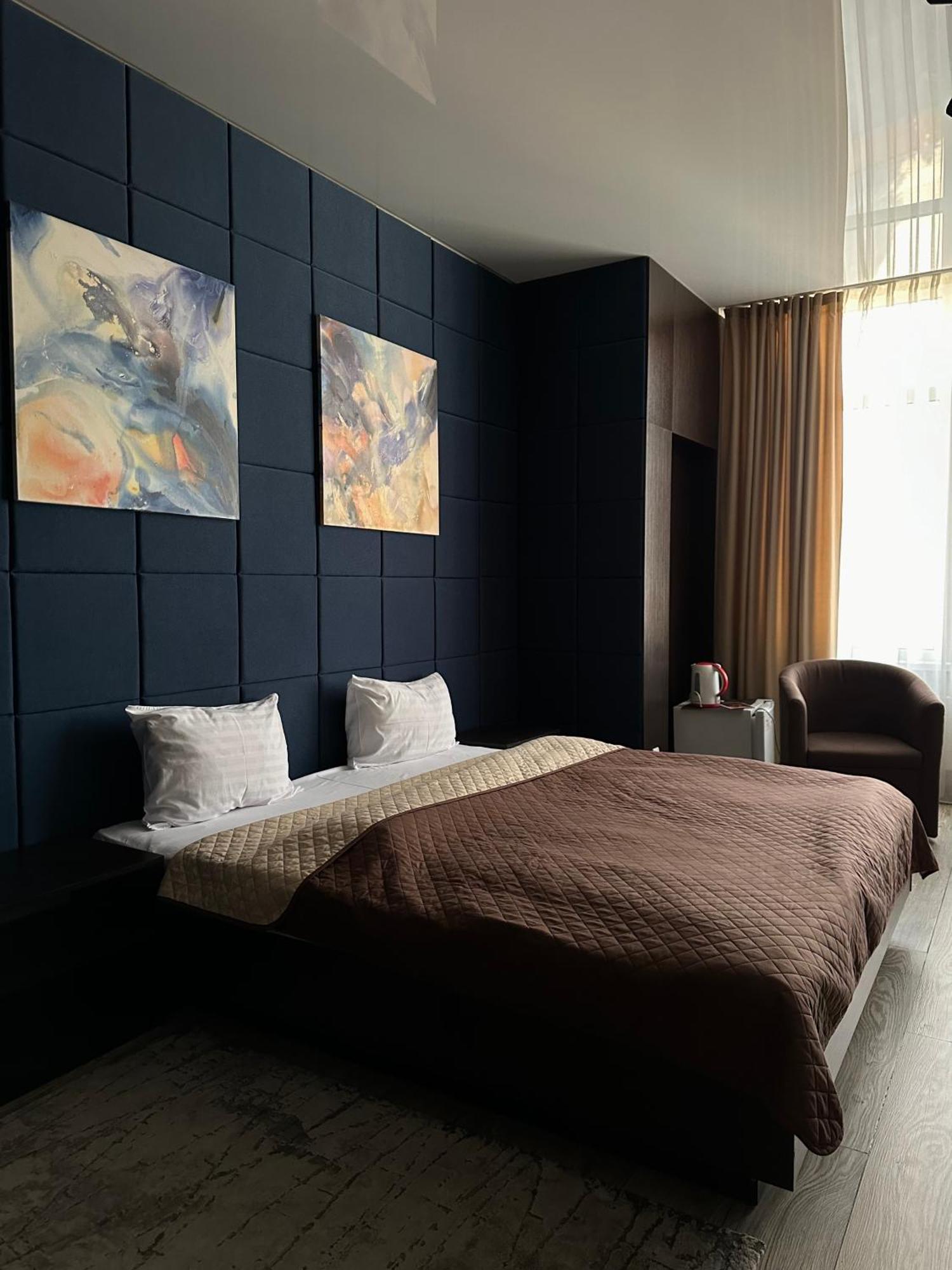 Hotel Atmosphere 波尔塔瓦 外观 照片
