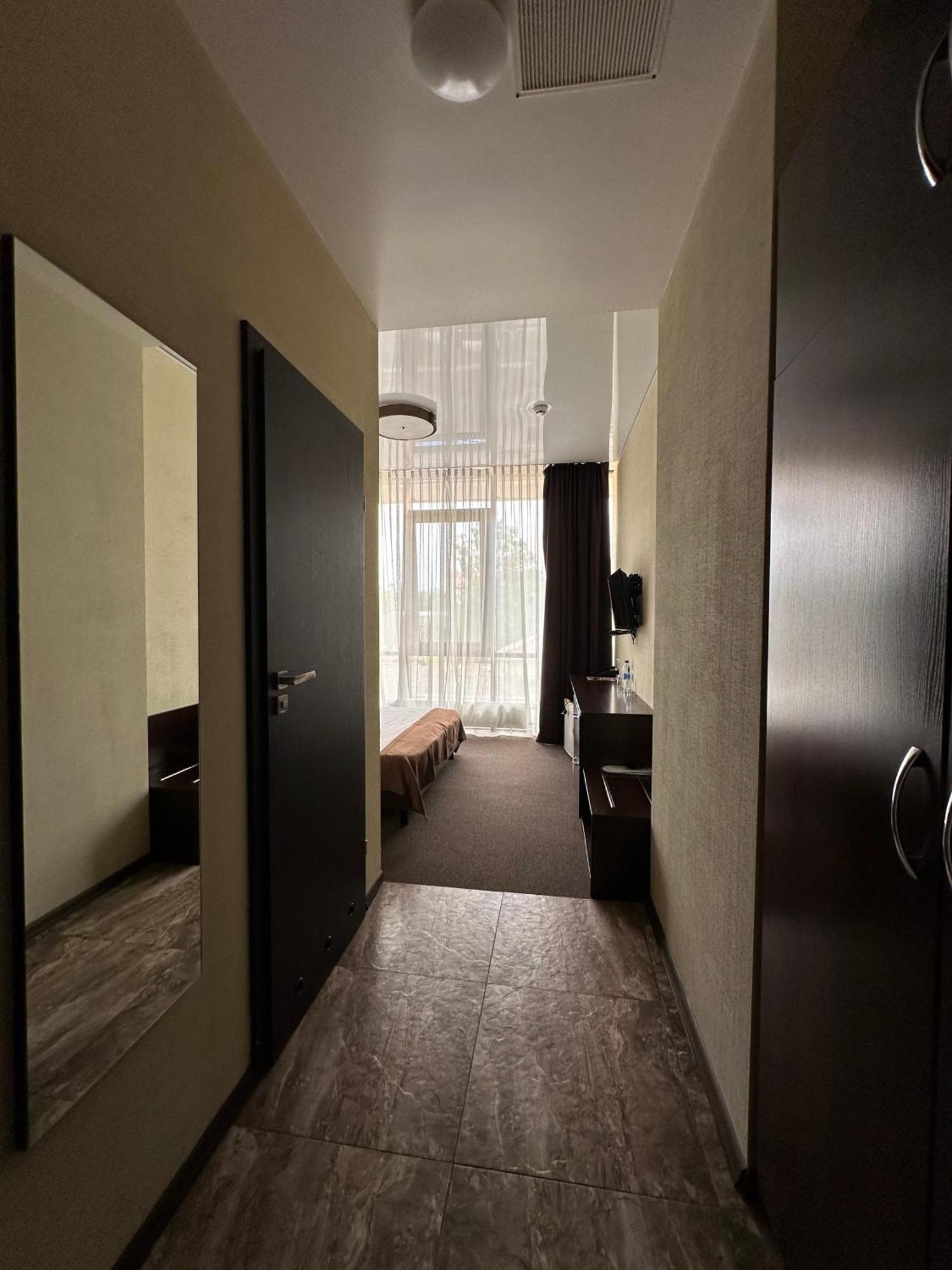 Hotel Atmosphere 波尔塔瓦 外观 照片